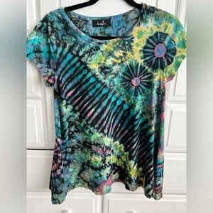 Just Zen professionally tie dyed shirt